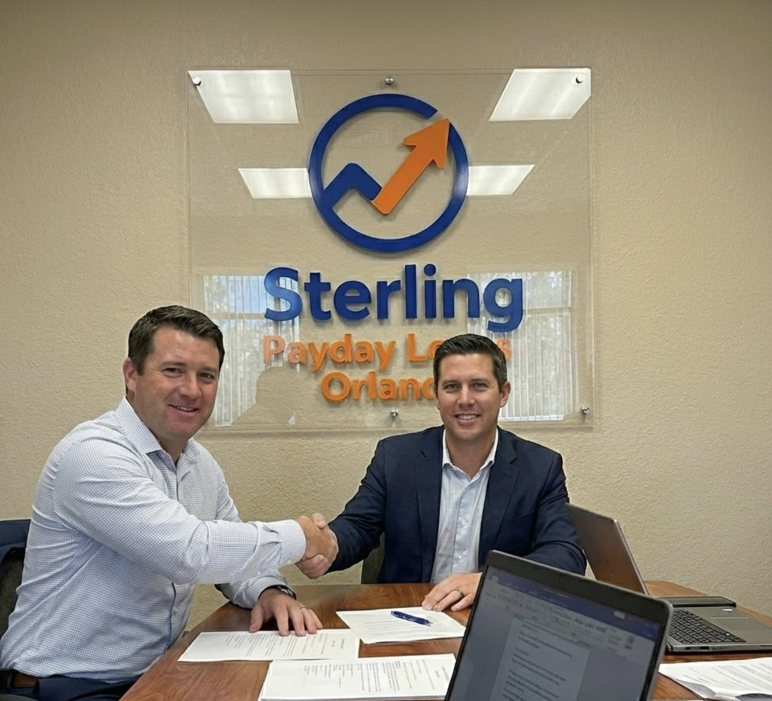 Professional financial advisors at Sterling Payday Loans Orlando